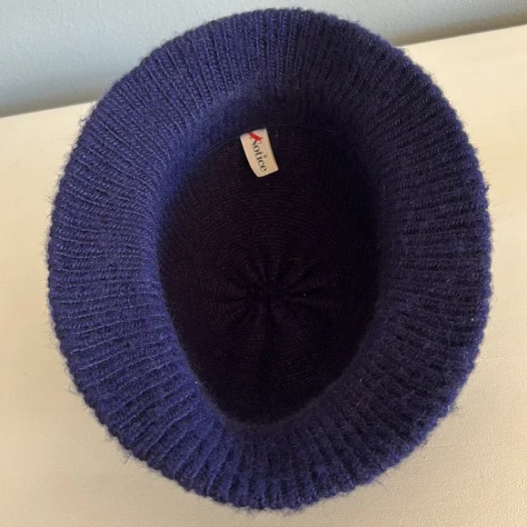 Vintage Navy Blue Wool Hat - Picture 9 of 11